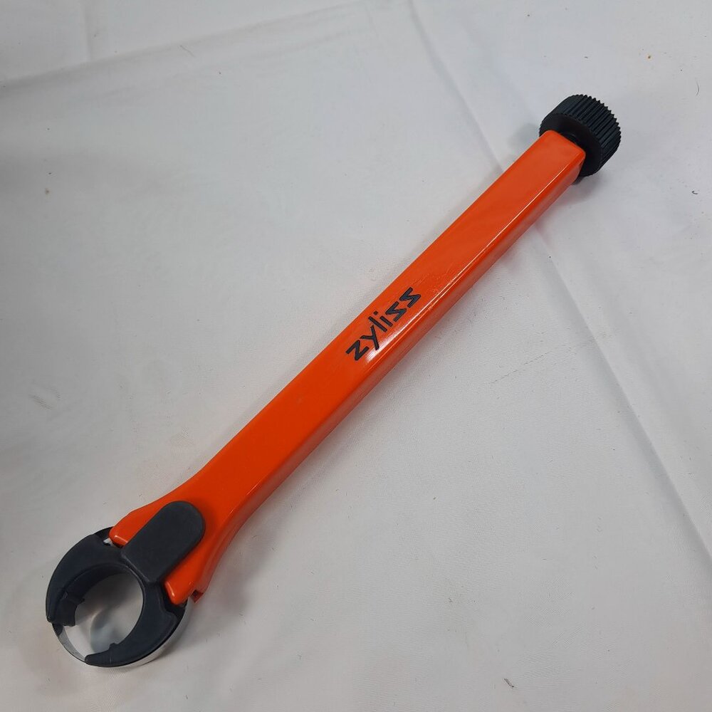 Zyliss Strongboy Jar Lid Bottle Opener Swiss Made orange adjustable Zylizz
